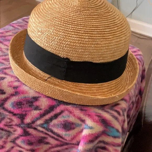 Classic Straw Hat with Black Band - Picture 3 of 5